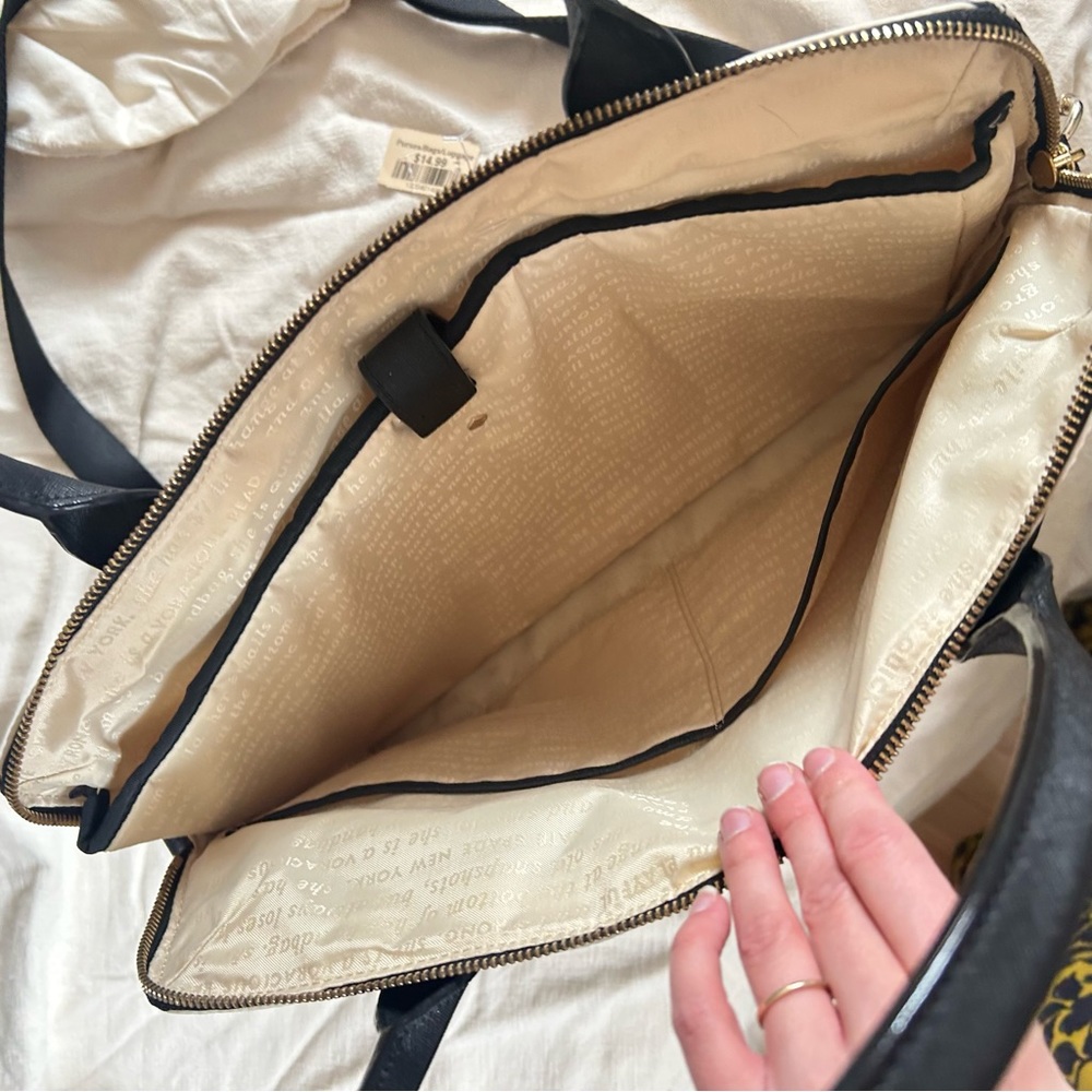 Kate Spade Black and White Striped Laptop Bag - Picture 5 of 6